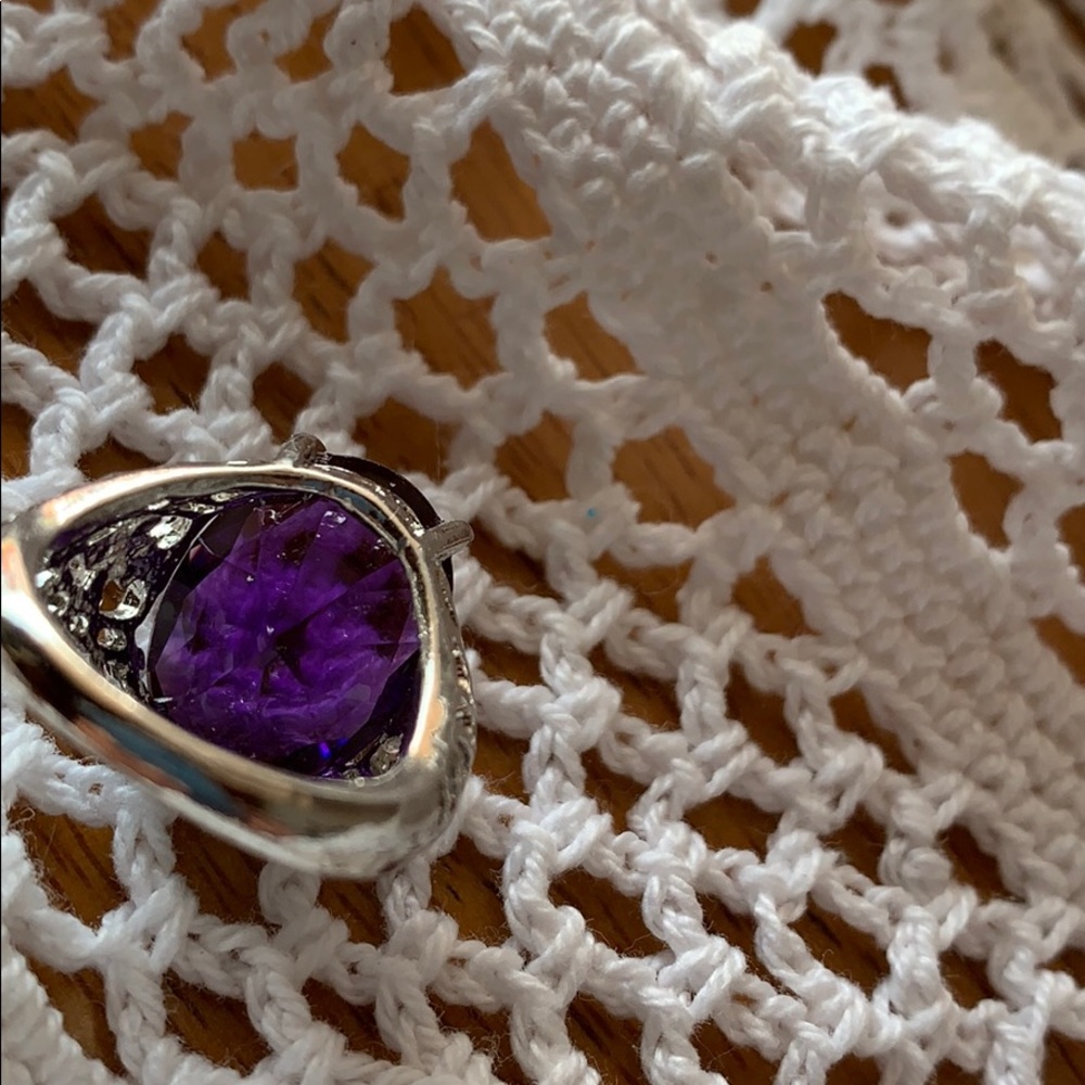 Elegan Amethyst Cocktail Ring - image 5